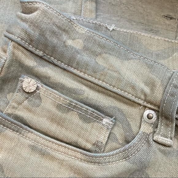 Hudson Women's Nico Midrise Ankle Camo Denim Jeans Size 29 - Picture 6 of 17